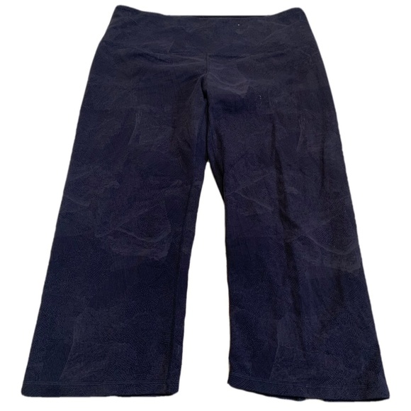 💜 Kirkland Signature Black Cropped Leggings | Size XL | Slit Hem Detail - Picture 1 of 6